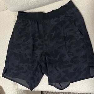 Ten Thousand Mens Interval Short